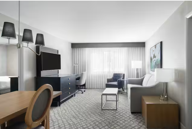 DOUBLE TREE ROOM 1